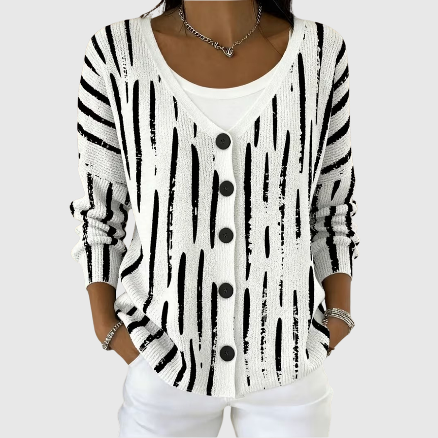 Annette | Comfortable Buttoned Knit Cardigan