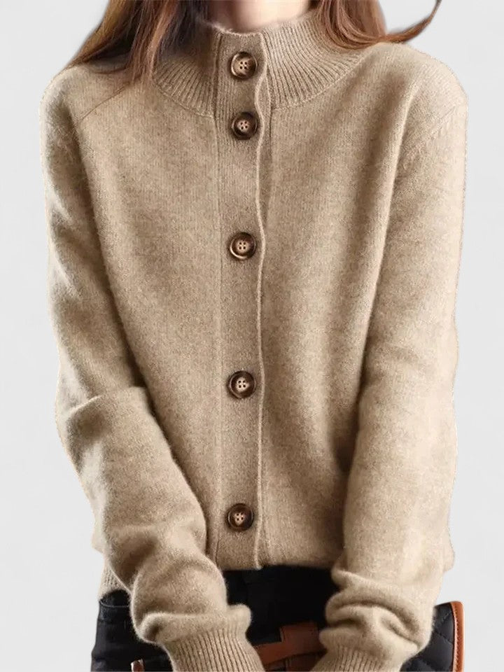 Gretchen | Classic Cardigan
